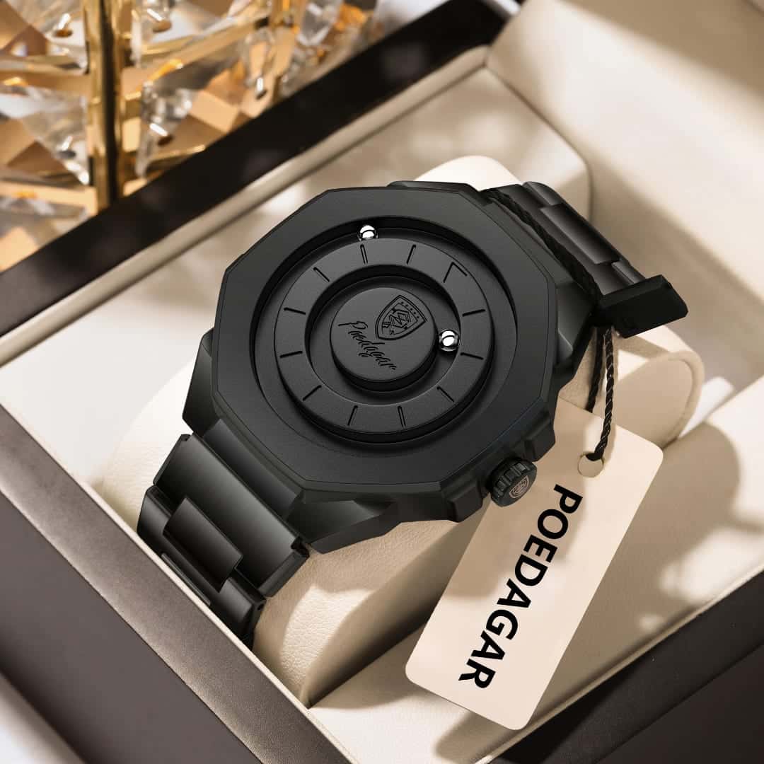 Poedagar 670 Black in its presentation box with the Poedagar tag
